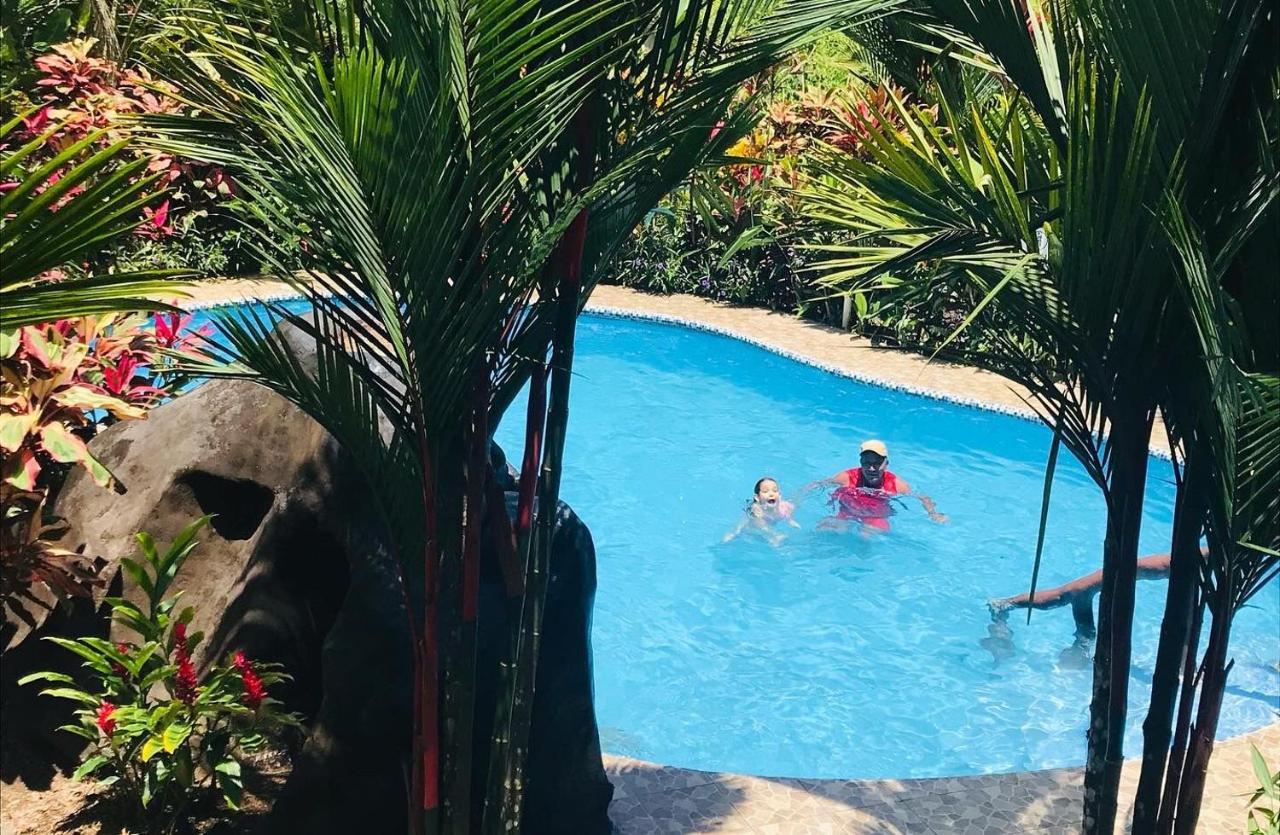Aunty Arenal Lodge La Fortuna Dış mekan fotoğraf