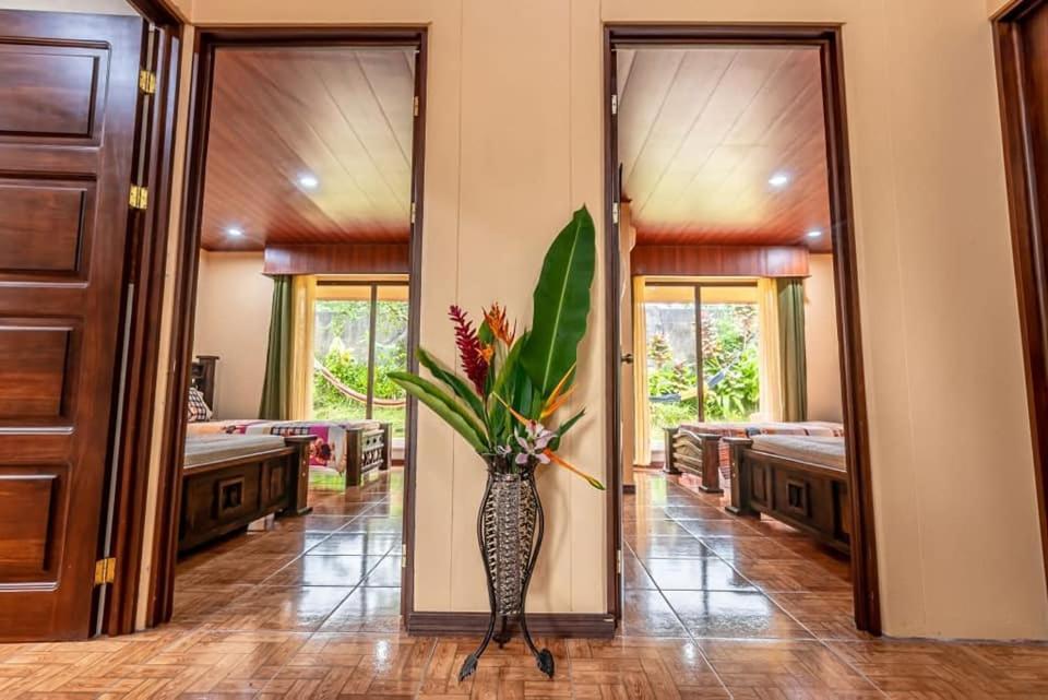 Aunty Arenal Lodge La Fortuna Dış mekan fotoğraf