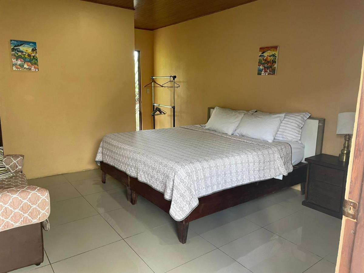 Aunty Arenal Lodge La Fortuna Dış mekan fotoğraf