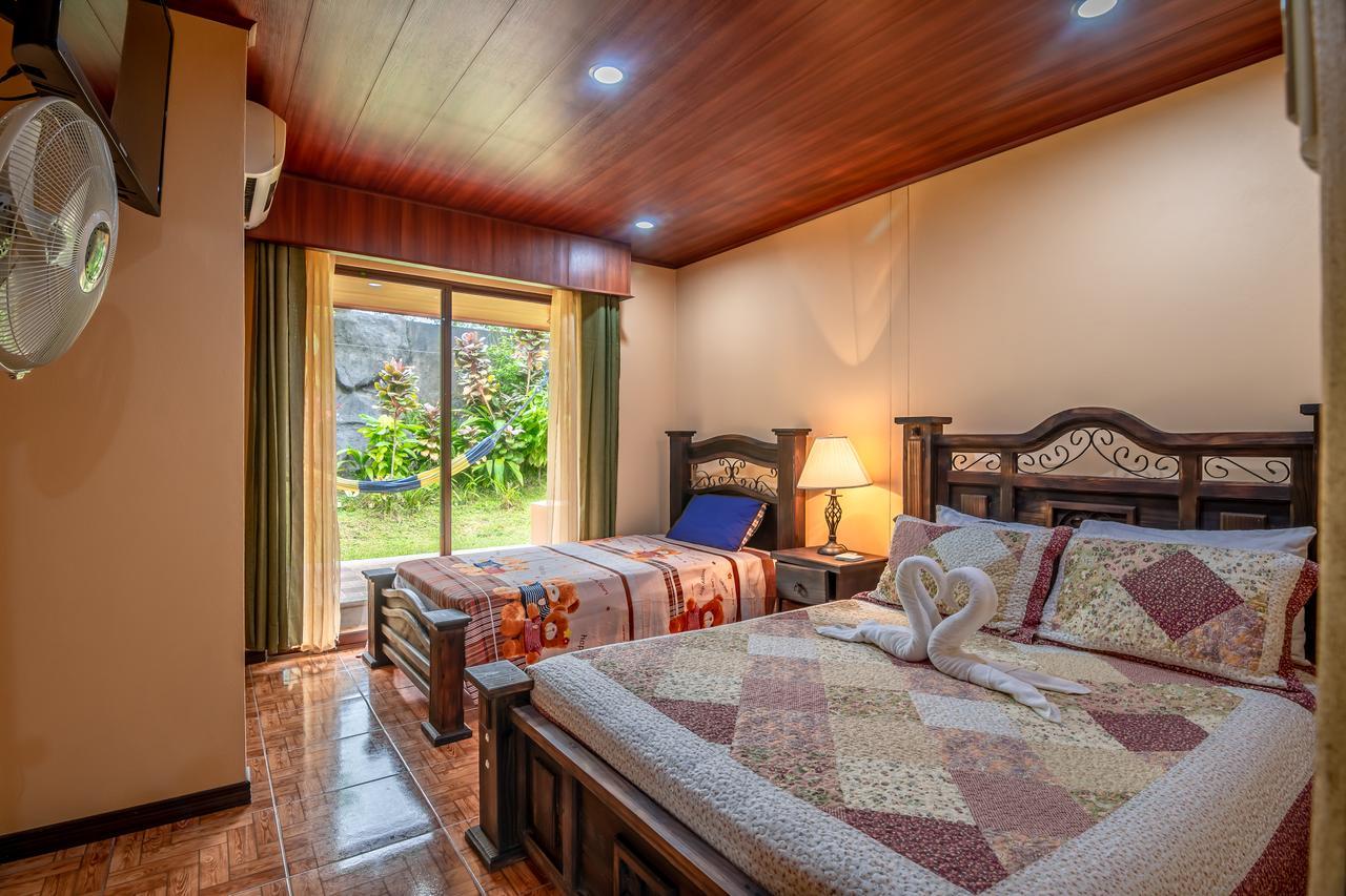 Aunty Arenal Lodge La Fortuna Dış mekan fotoğraf